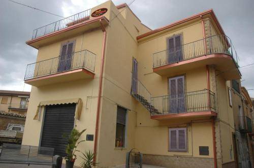 Aidone Bed & Breakfast | Bed and breakfast ∙ 3 guests