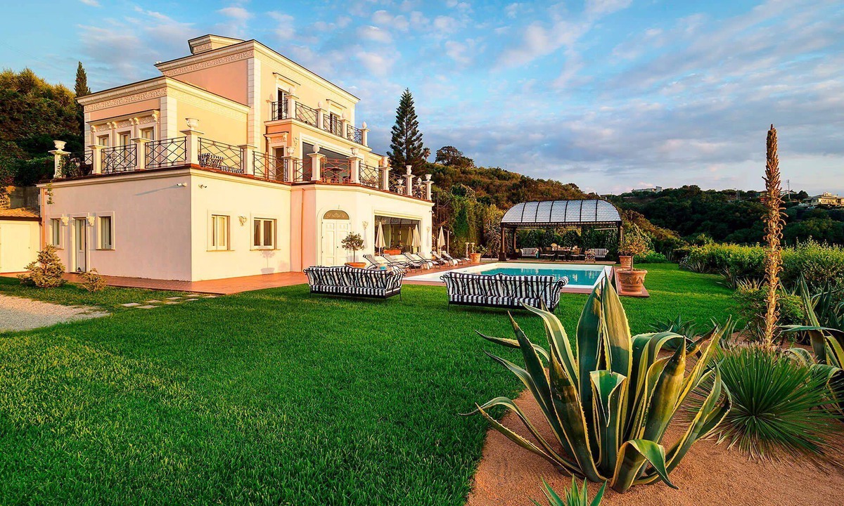Capo d'Orlando Villa | Blue Star Villa - My Rental Homes