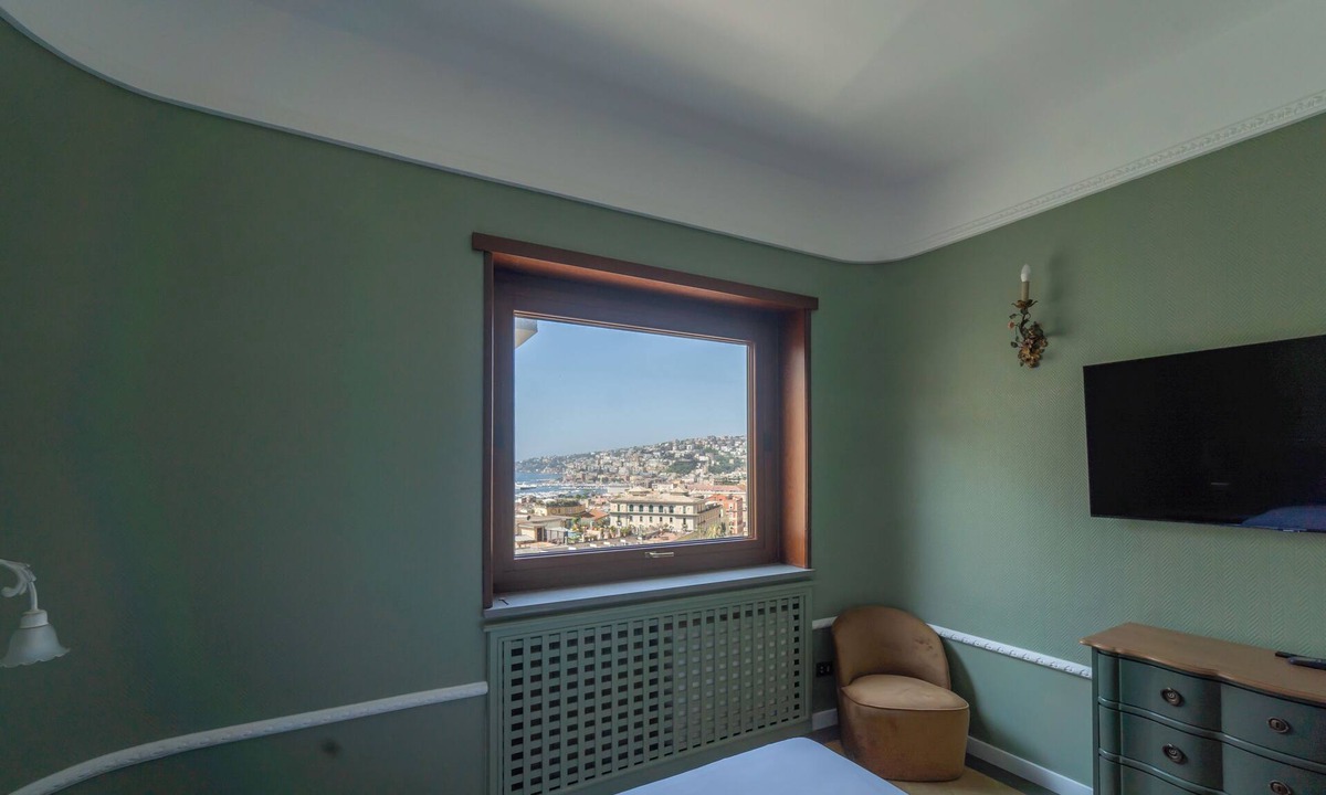 Vittorio Emanuele Apartment | Butterfly Apartment Naples