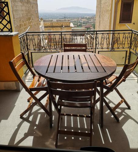 Montelepre Apartment | Camurría Sicily home