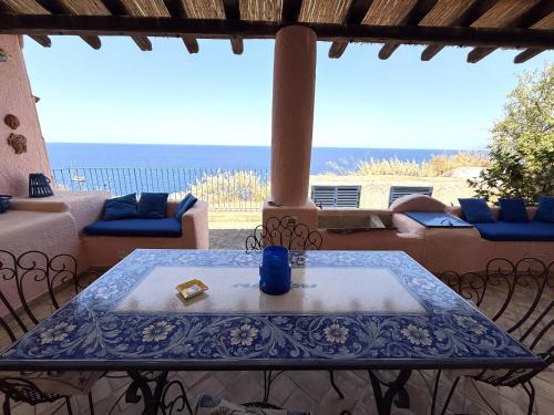 Malfa House | Casa Ajo e Didy, panorama sul mare a Malfa