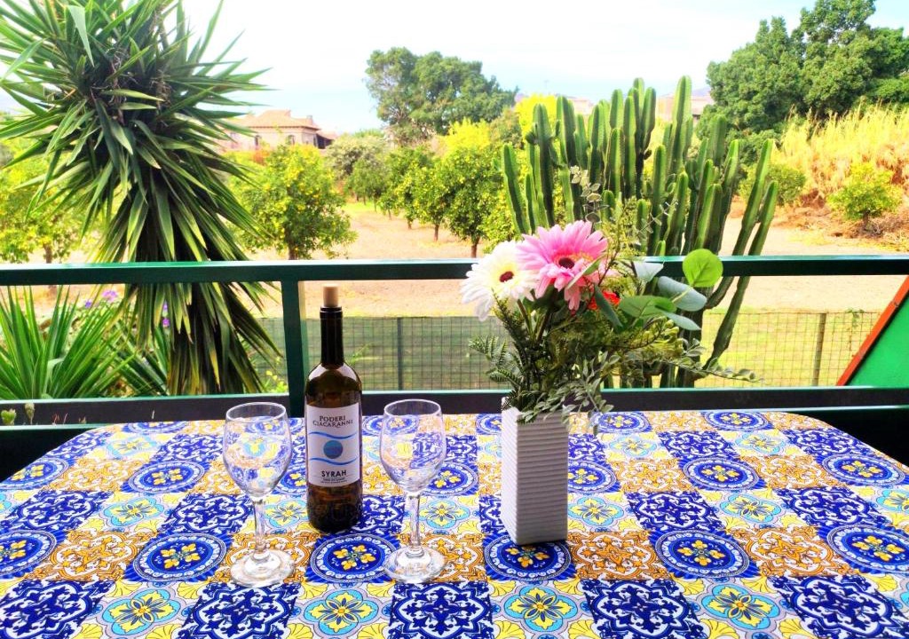 Chianchitta-Trappitello Apartment | Casa dei Fiori con la vista a Taormina