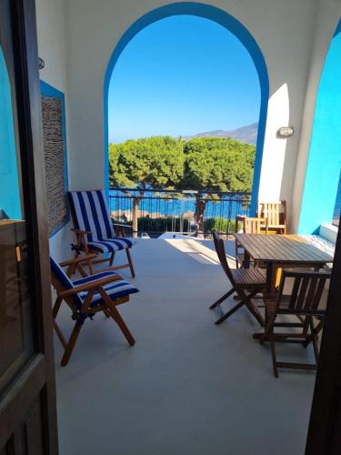 Santa Marina Salina Apartment | Casa dell’Arco