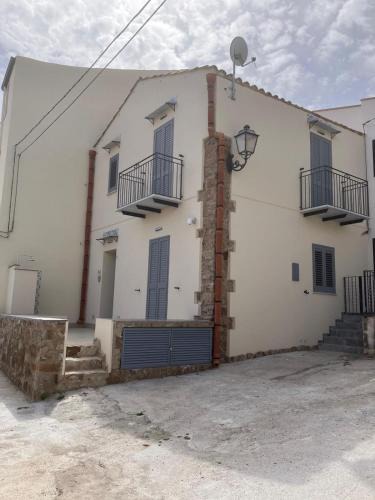 Sant'Ambrogio House | Casa Diletta - P terra