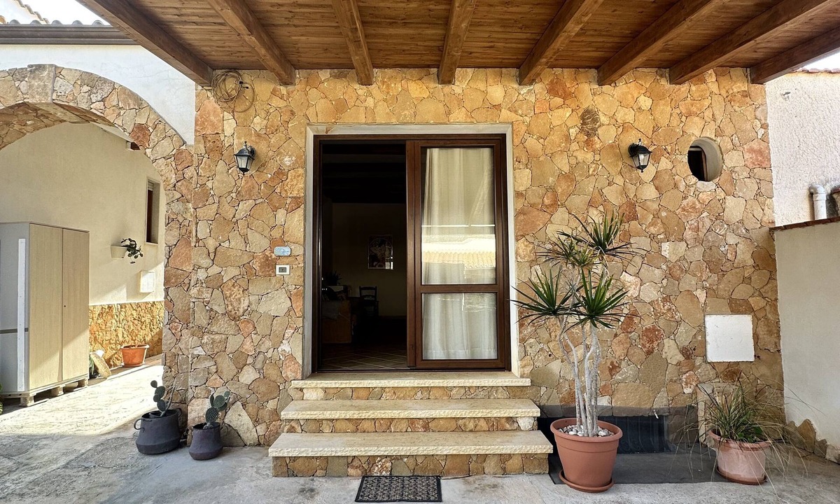 Cornino House | Casa Disa -splendid beachfront house in the beautiful Bay of Cornino, Trapani.