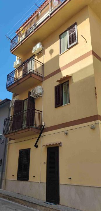 Casteldaccia Apartment | CASA LE CAVE