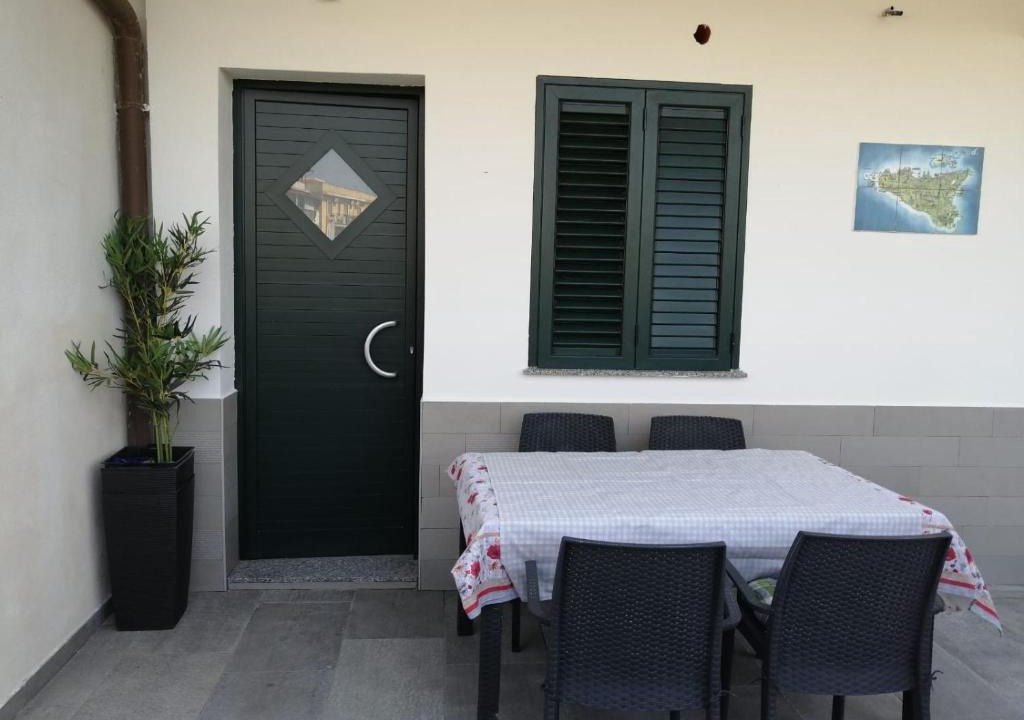 Oliveri Apartment | casa Marinello B