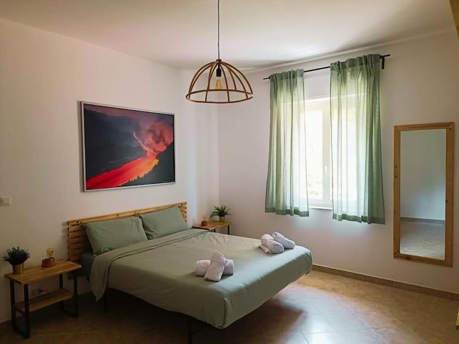 Francavilla di Sicilia Apartment | Casa Mimma