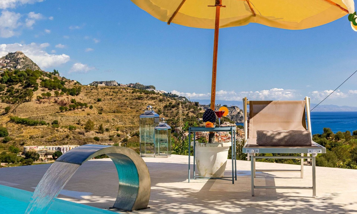 Giardini Naxos Apartment | Casa Musica - Apartment with panoramic pool