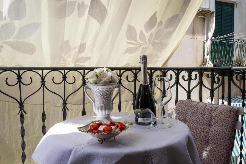 Old Town Apartment | Casa Savoia
