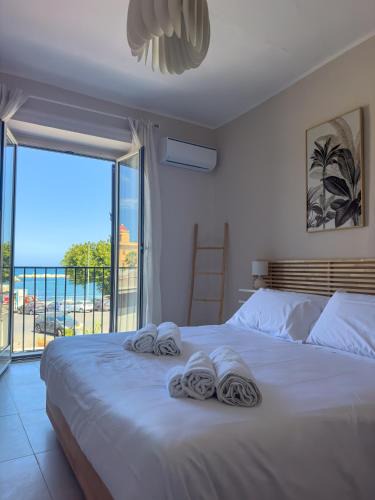 Corso dei Mille - Sant'Erasmo Apartment | Casa Tulum - Sea View & Breakfast