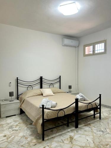 Regalbuto Apartment | Casa Turistica Santa Rosalia