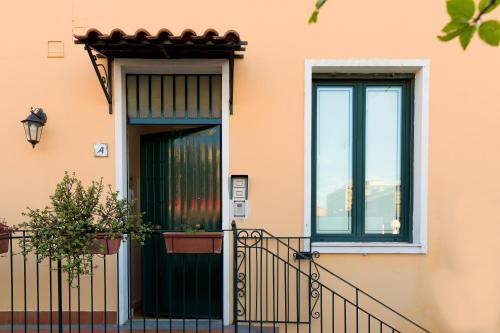 Picanello-Ognina-Barriera-Canalicchio House | Casale Catania