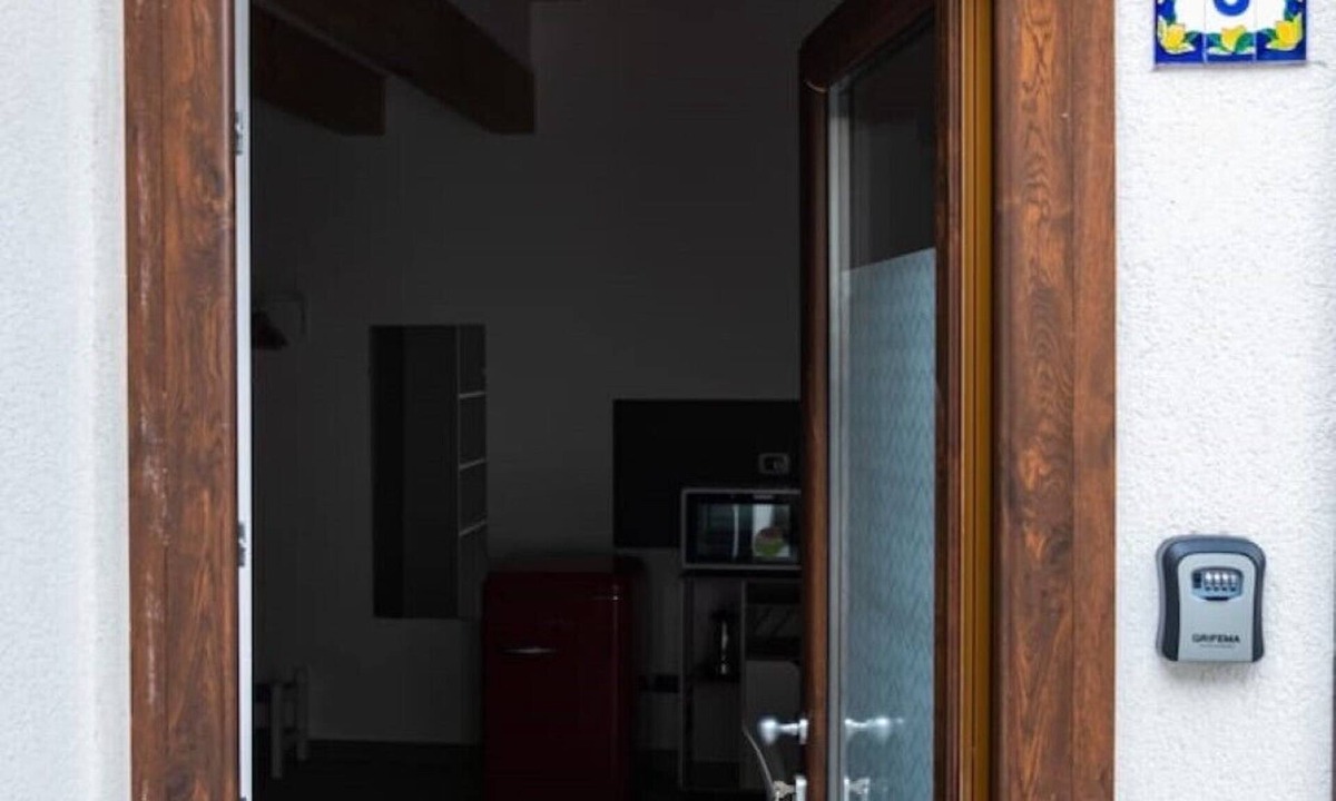 Corso dei Mille - Sant'Erasmo Apartment | Cedros - apartment 3