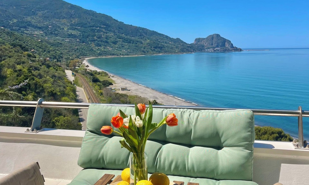 Sant'Ambrogio Apartment | Cephaluce Suite