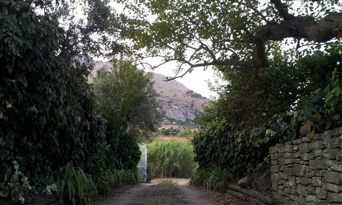 Castellammare del Golfo Villa | Charming countryside home