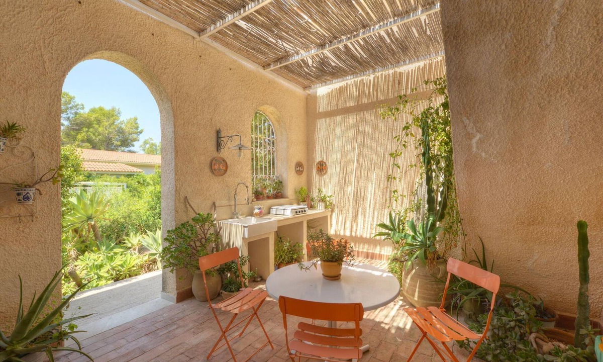 Fontane Bianche House | Charming villa with sea views
