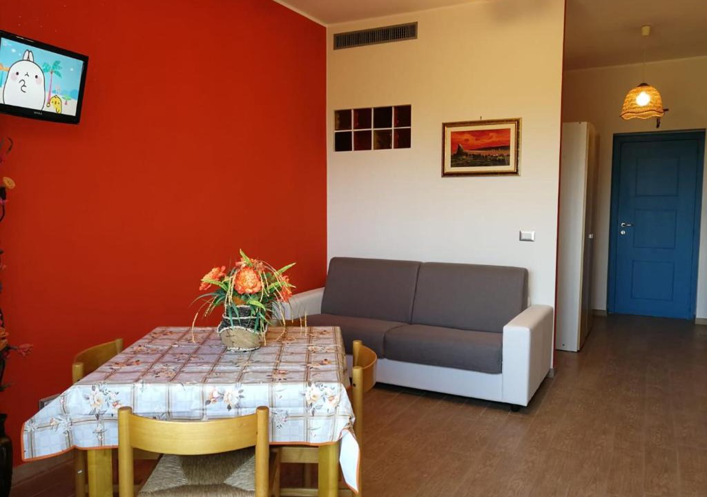 Porticato Apartment | Cheap Taormina Holidays