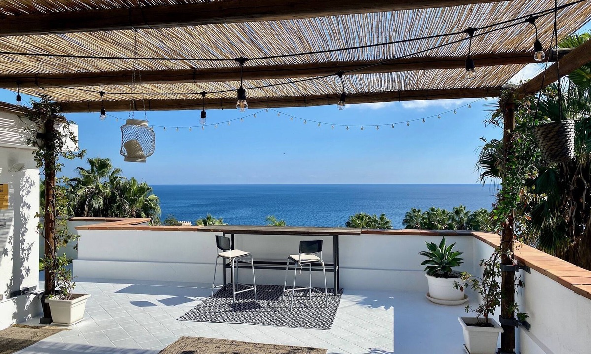 Aci Castello Apartment | Chic Great Seaview Aci Trezza Sicily Catania Etna