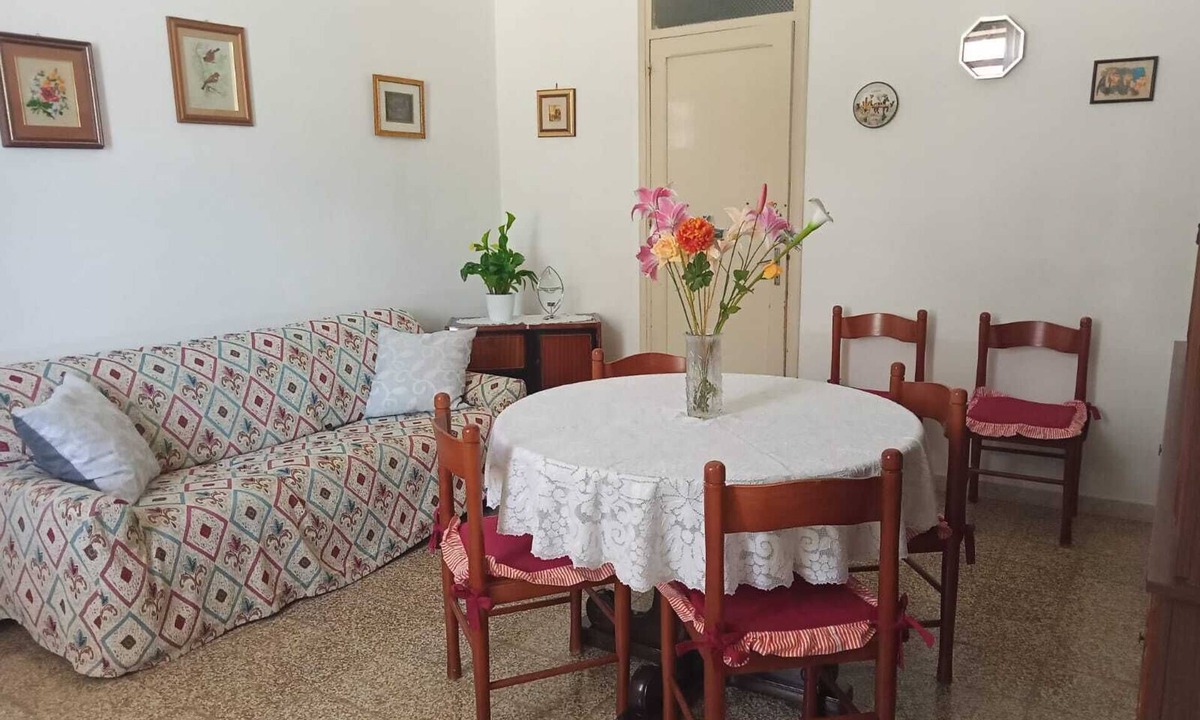 Marsala House | Comfortable facility in quiet setting. Large outdoor space, a few kilometers from the sea