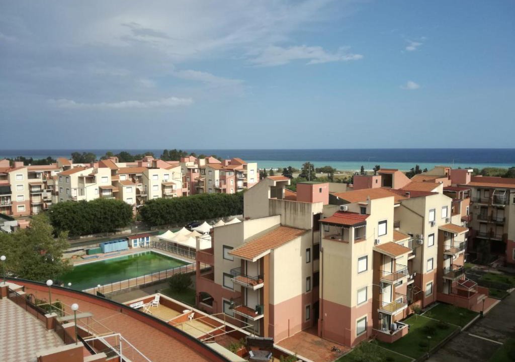 Porticato Apartment | Complesso le roches noires