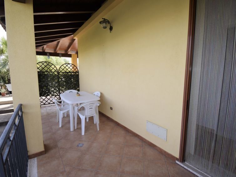 Contrada Fiori Sud Apartment | Contrada Fiori Sud Apartment, Sleeps 6 with WiFi