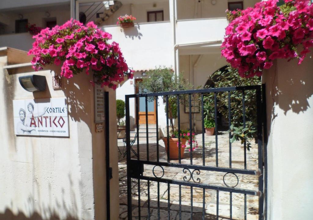 Trapani City Centre Apartment | Cortile Antico