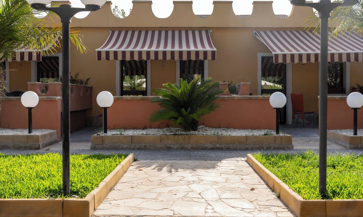 San Giorgio-Librino-San Giuseppe la Rena-Zia Lisa-Villaggio Sant'Agata House | Costa del Sole apartment 50 meters from the beach on the Catania coast