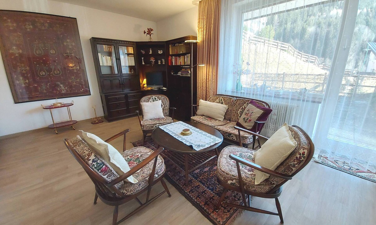 Bad Mitterndorf Apartment | Cozy Apartment Adam in Bad Mitterndorf with mountain views and adventure activit