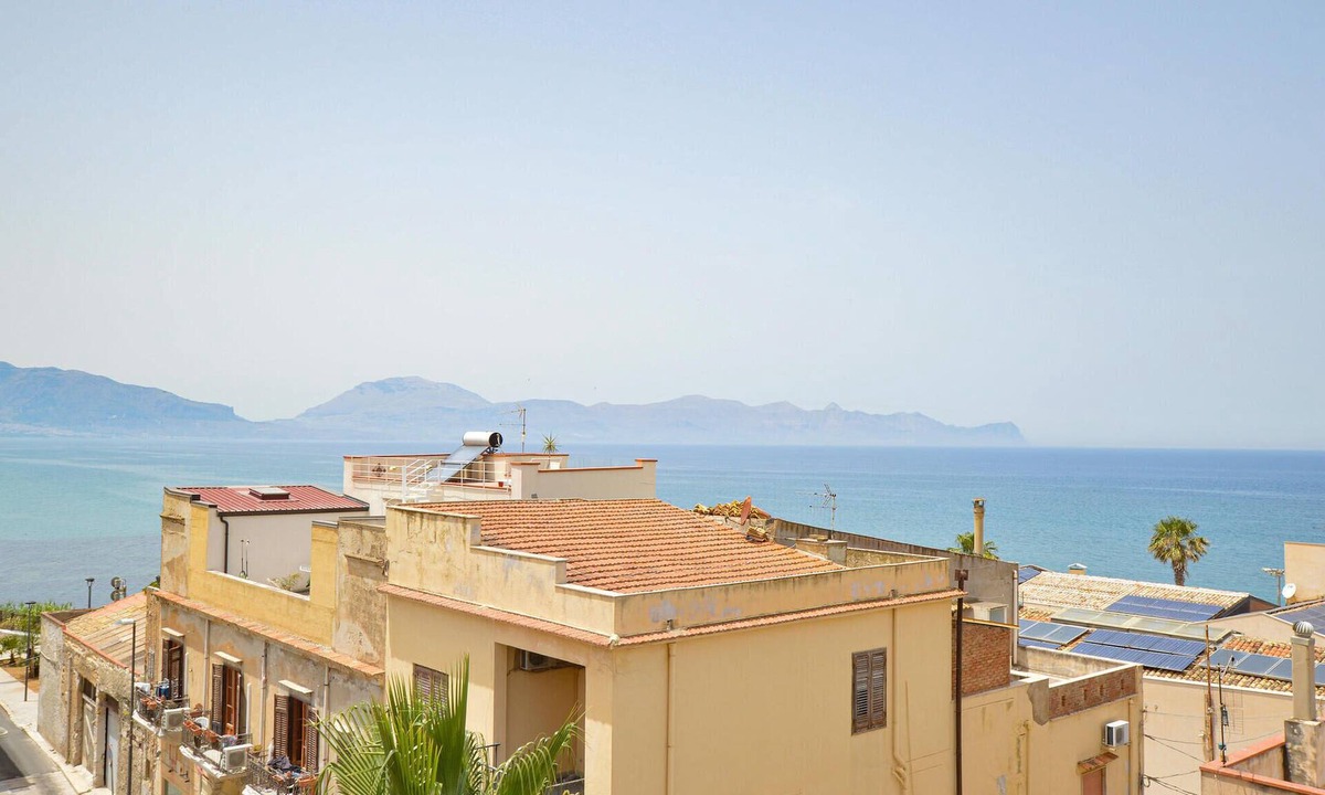 Balestrate Apartment | Cozy apartment in Balestrate with WiFi