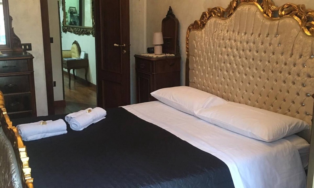 Old Town Apartment | Cozy two-room apartment in the historic center of Catania
