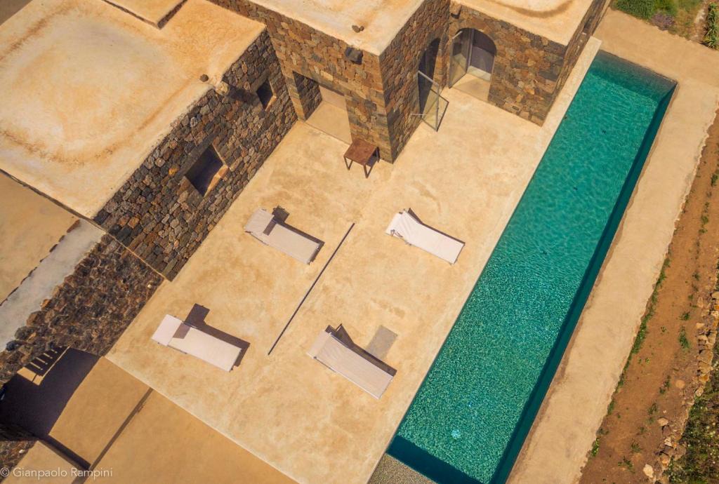 Pantelleria Villa | Dammuso Kaddiuggia Antica Pantelleria