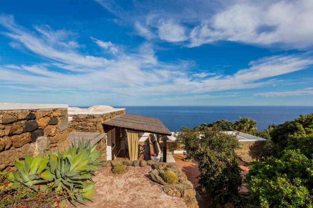 Pantelleria House | Dammuso Martingana