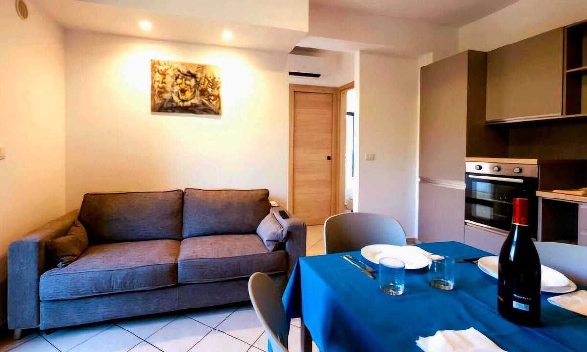 Capo d'Orlando Apartment | Delightful two-bedroom apartment, near the beach (450m)