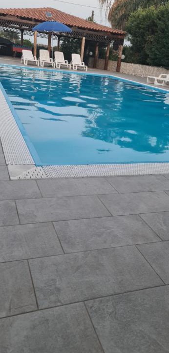Augusta Apartment | Dependance con piscina