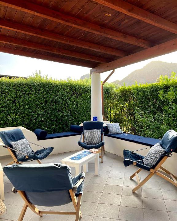 Vulcano Porto House | Dolcevita Villa in Vulcano