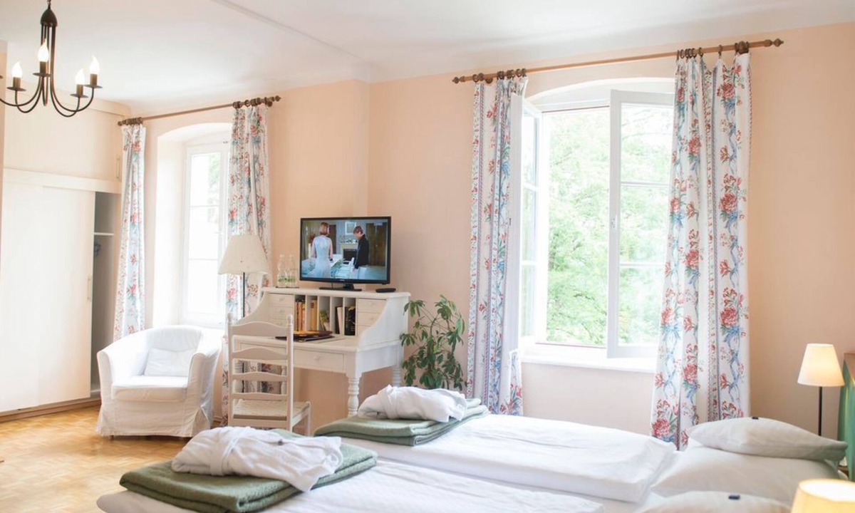 Mariahof House | Doppelzimmer Kategorie A - Hotel Landsitz Pichlschloss