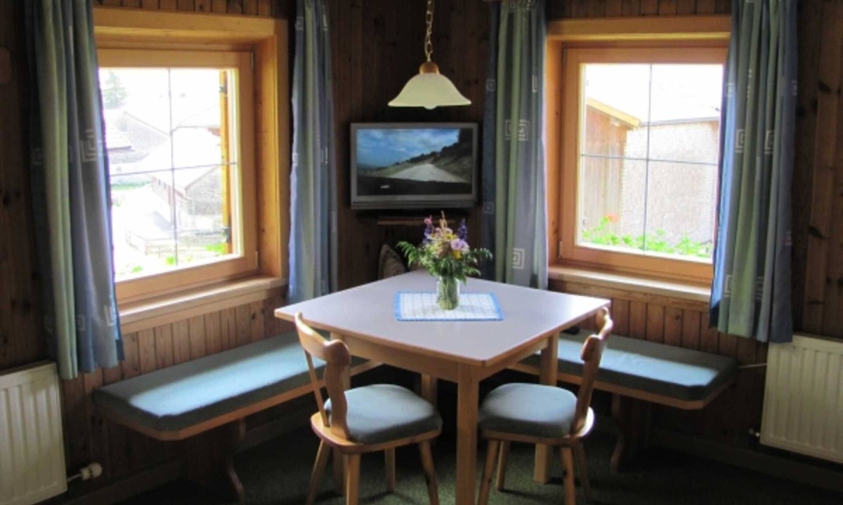 Tannheim Apartment | DOUBLE OR TRIPLE ROOM 1 - Haus Müller