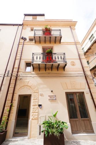 Lascari Apartment | Ducas Rooms and Suite