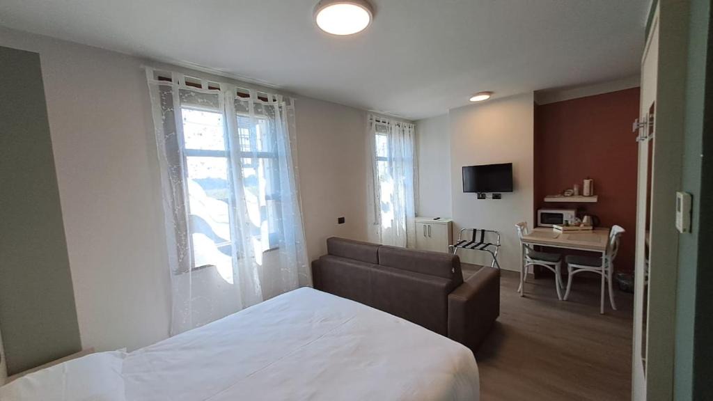 Torrile Hotel | Ducathotel