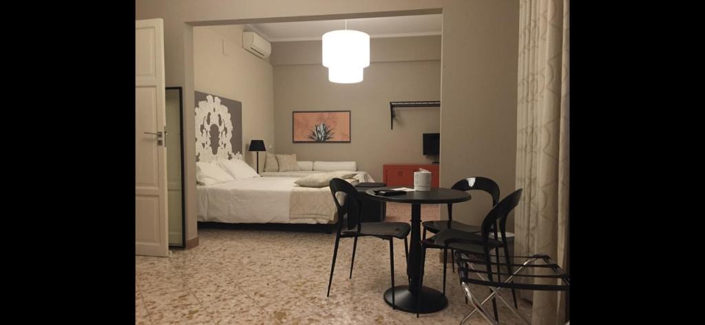 Centro Storico House | Due Cani