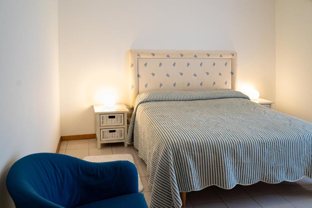 Capo Mulini Apartment | Elegant apartment in residence with seasonal pool