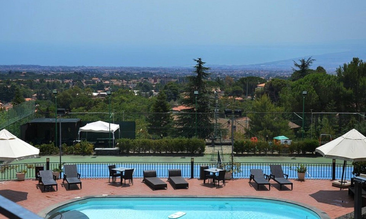 Nicolosi Villa | ETNA HOME luxury villa