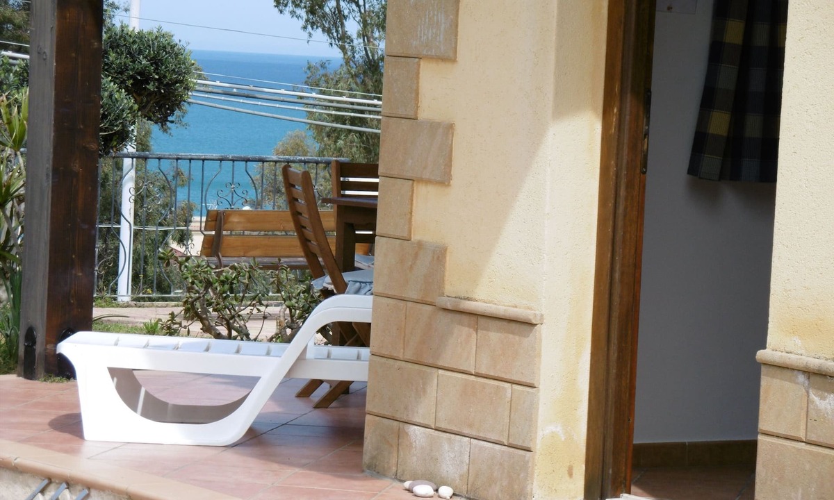 Balestrate House | free wifi, great location between Palermo & Trapani, near the beach