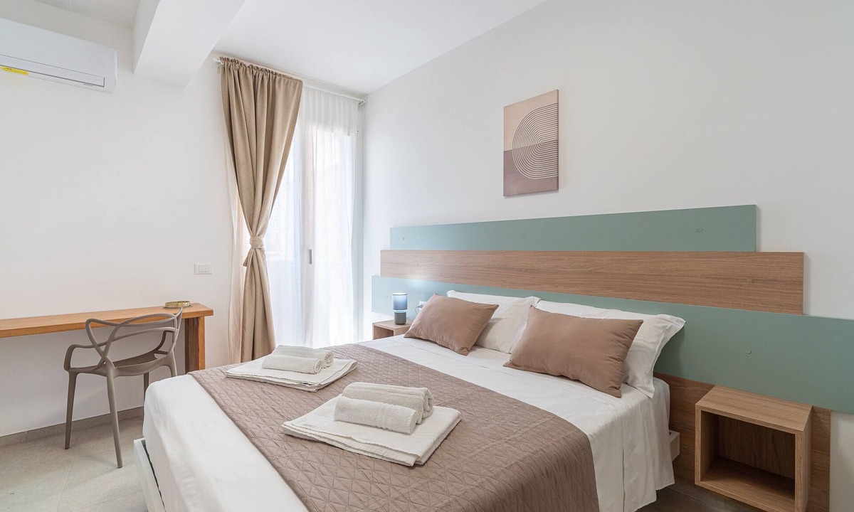 Portopalo di Capo Passero Apartment | Giualè Portopalo '6' with Sea View, Wi-Fi, and Air Conditioning