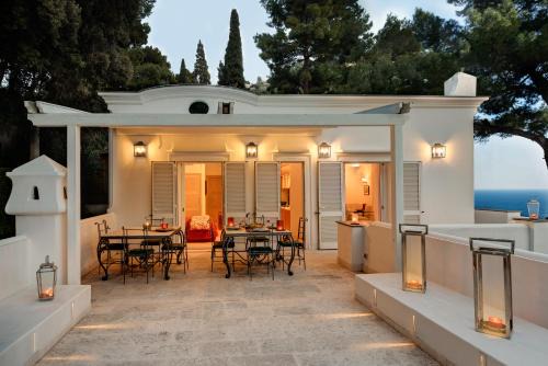 Marina Piccola Villa | GOCCE VILLAS - Villa Bouganvillea Superb Capri Villa with Views