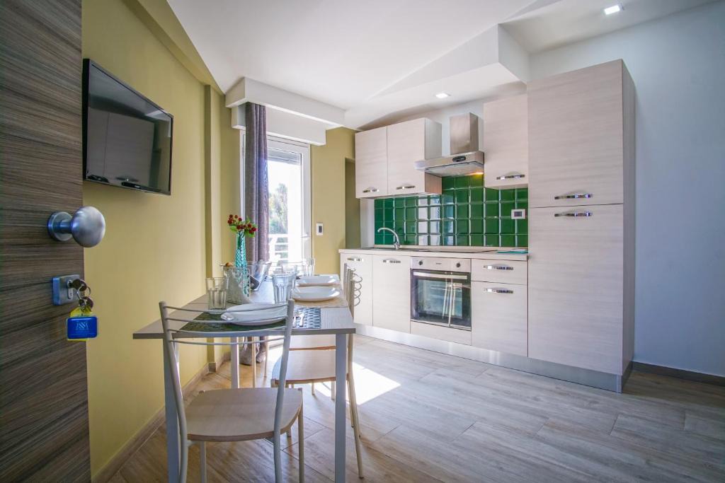 Agnone Bagni Apartment | Golf House - A few steps from the beach