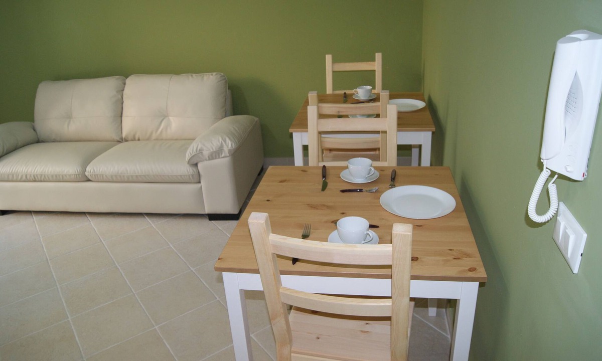 Augusta House | Golfo Xifonio