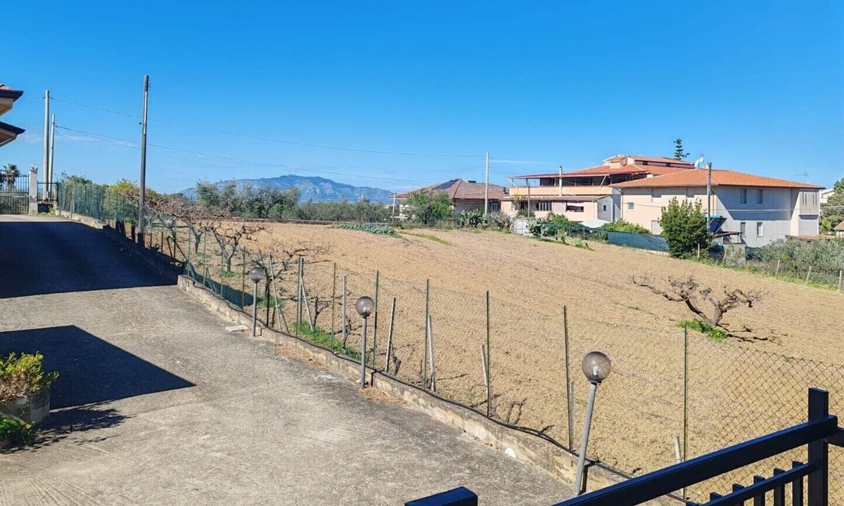 Partinico Apartment | GOTHA HOME: cozy apartment for a relaxing vacation with parking.