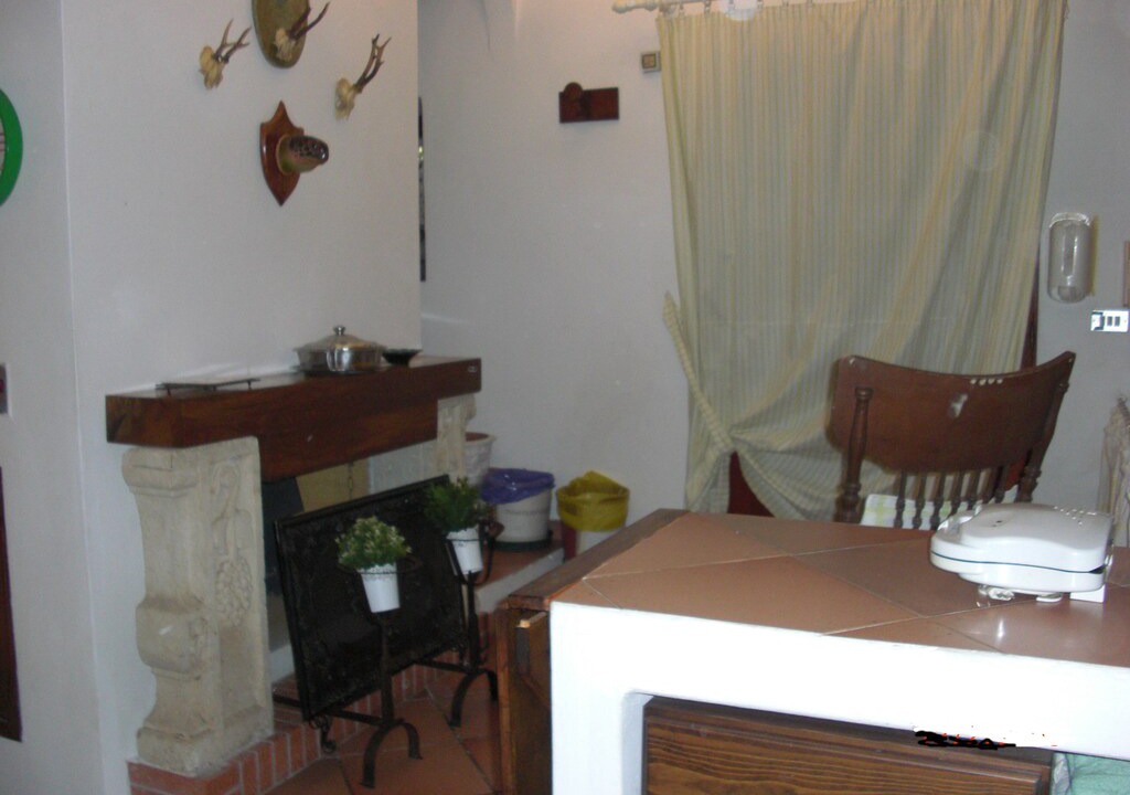 Leni House | Green / Pink / Yellow Trivani in Salina Aeolian Islands 900 meters from the sea